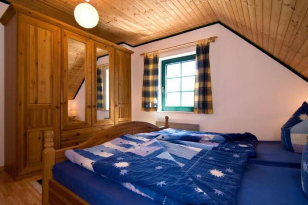 Trollhus - Grosses Familienfreundliches Ferienhaus ボルン エクステリア 写真